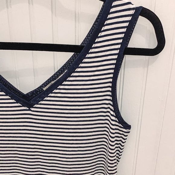 NEW Banana Republic Navy and White Striped Tank - Picture 3 of 5